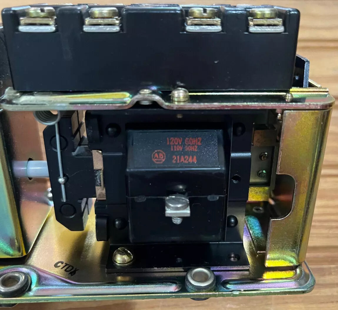 Allen-Bradley 849-Z0D324 - Pneumatic Timing Relay