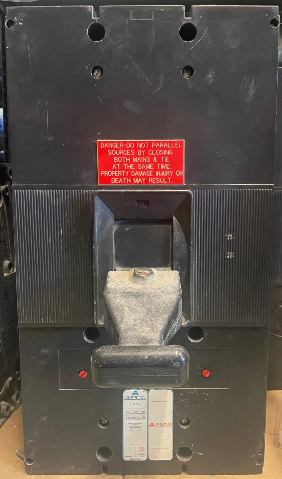 American FPE 2,000 Amp Circuit Breaker with Handle Extension