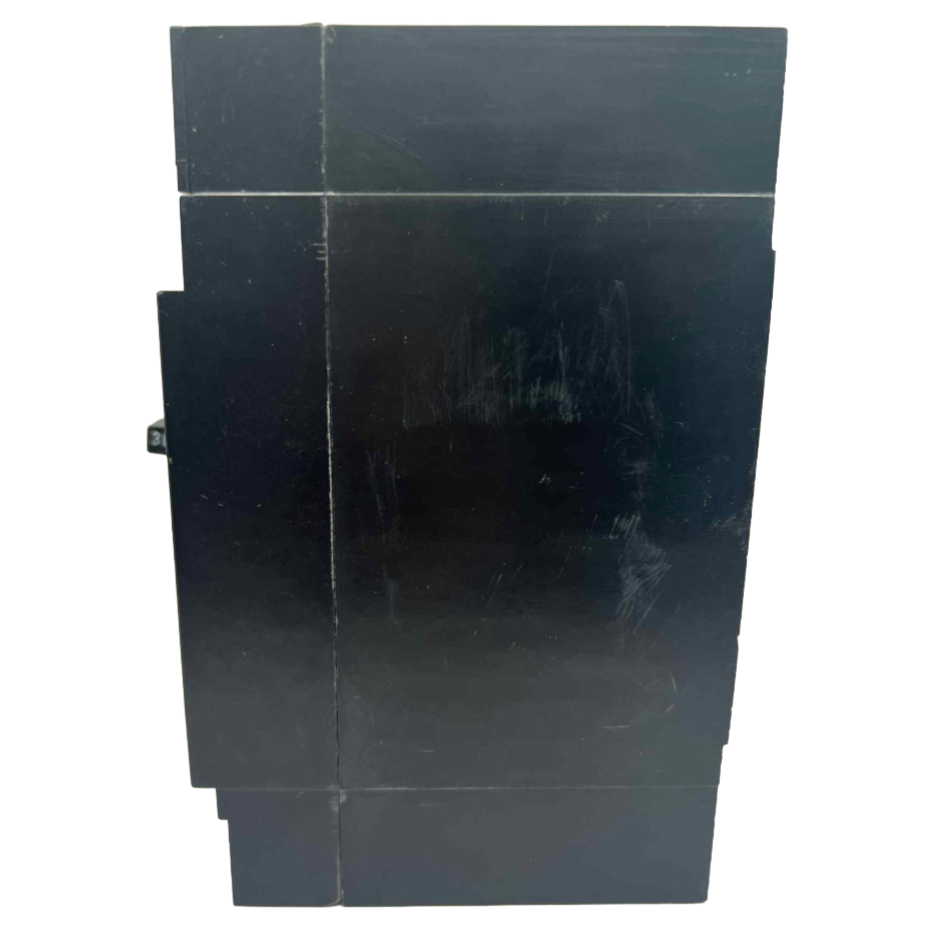 GE TEML 3 Pole, 30 Amp MAG-BREAK Circuit Breaker