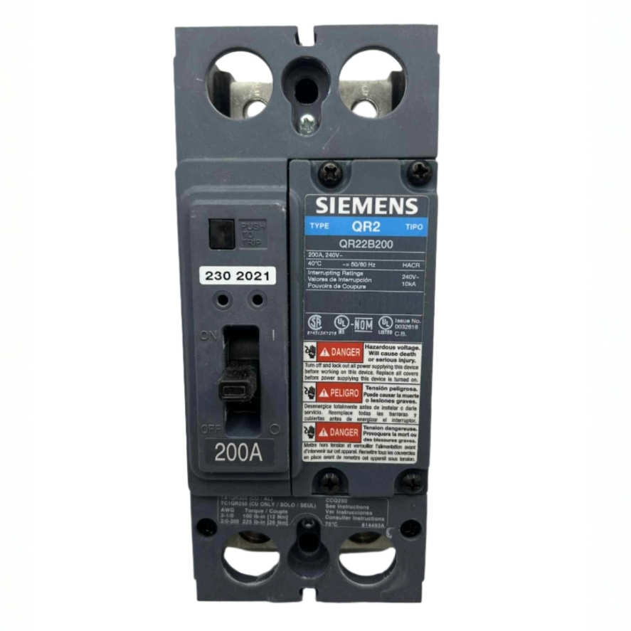 Siemens QR 200 Amp, Bolt-On Circuit Breaker