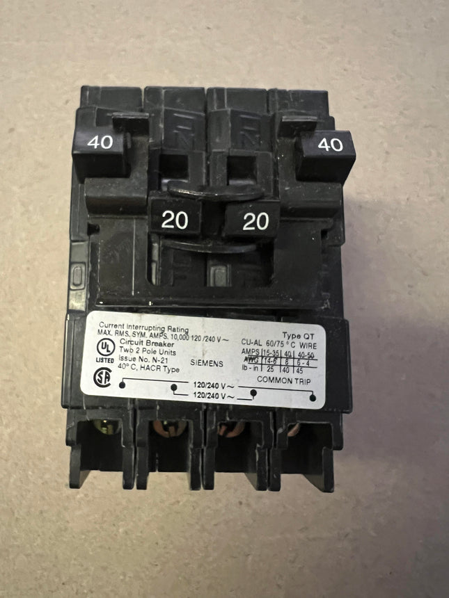 Siemens Q24020CT2NC - 20 Amp/40 Amp Quad Circuit Breaker