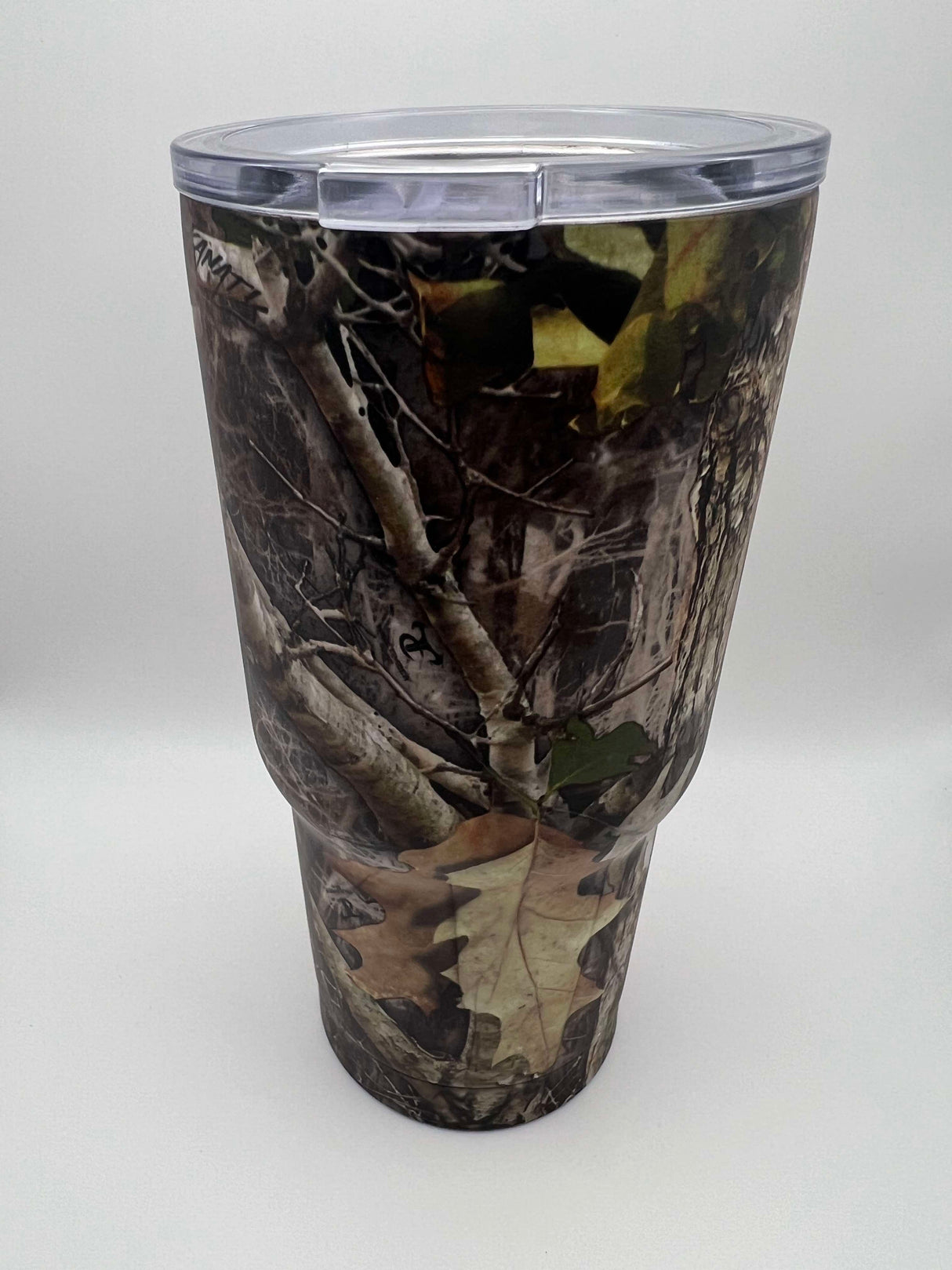 RTIC 20 oz. Camo Tumbler with Lid