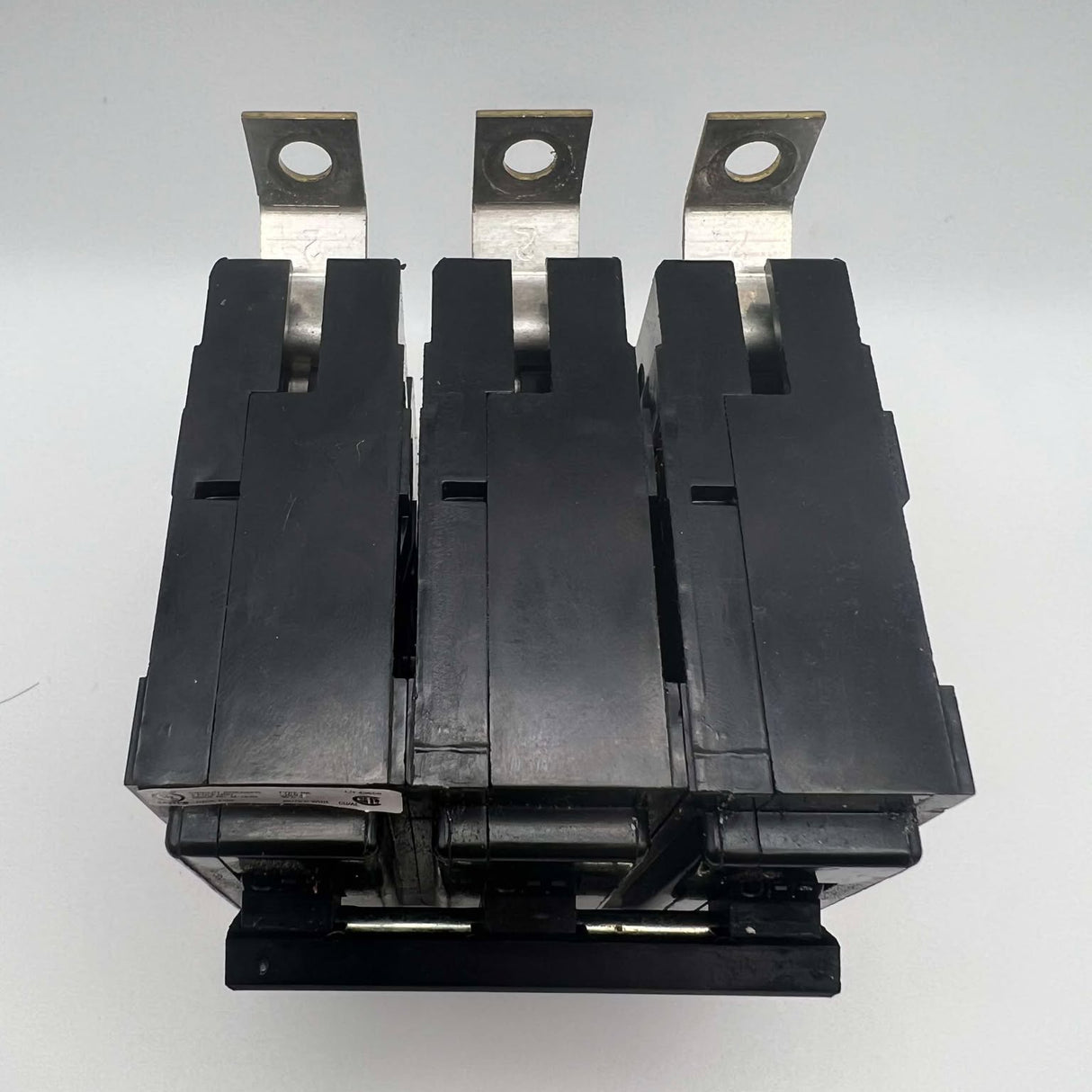 Eaton BAB3020H - 20 Amp, 3 Pole Bolt-On Circuit Breaker