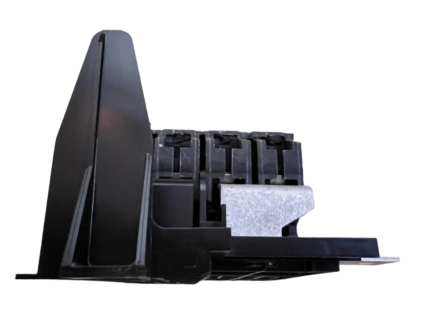 GE THQMV150D - 150 Amp Bolt-On Main Circuit Breaker