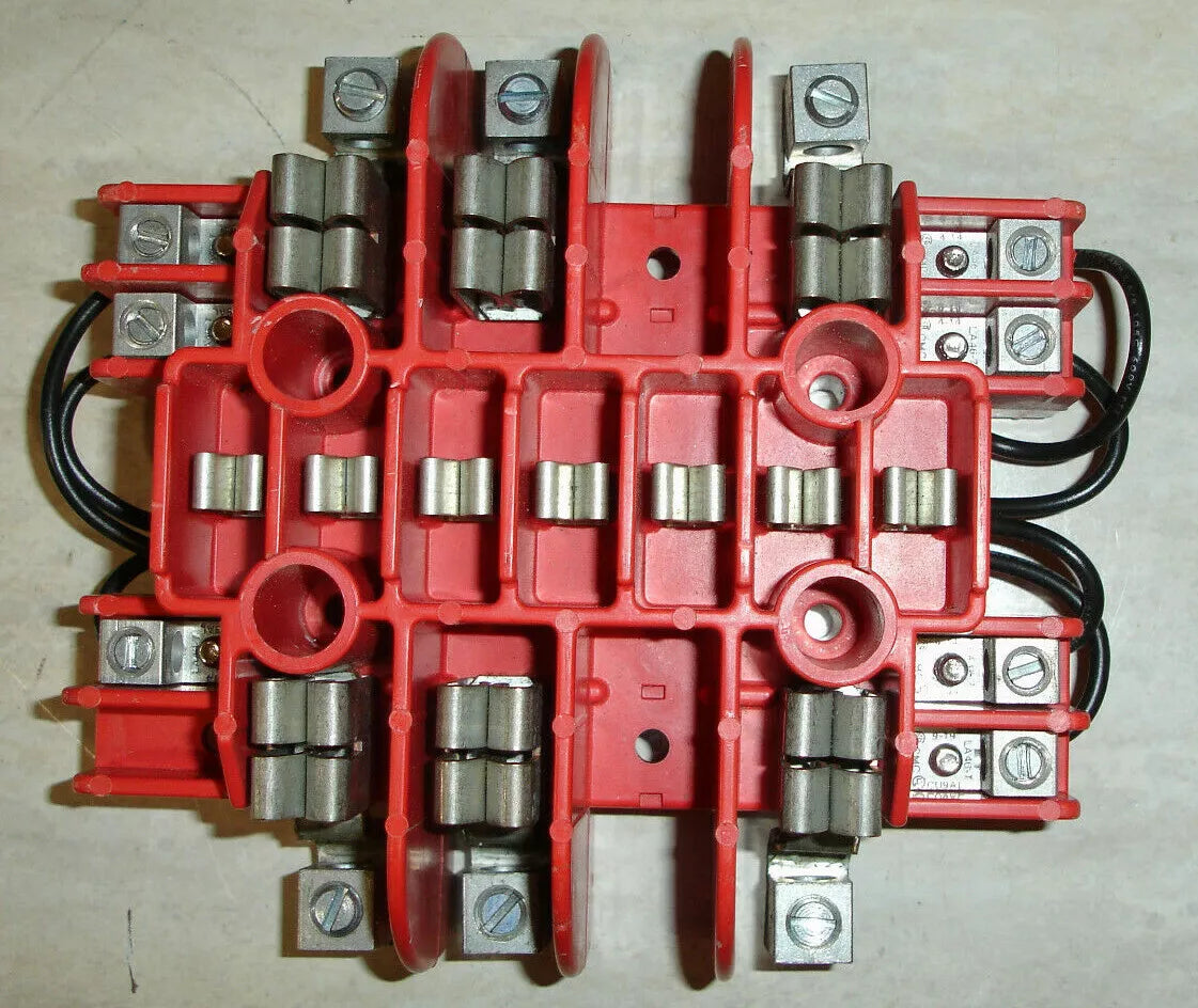 Milbank 13 Jaw Meter Socket Kit - 701480