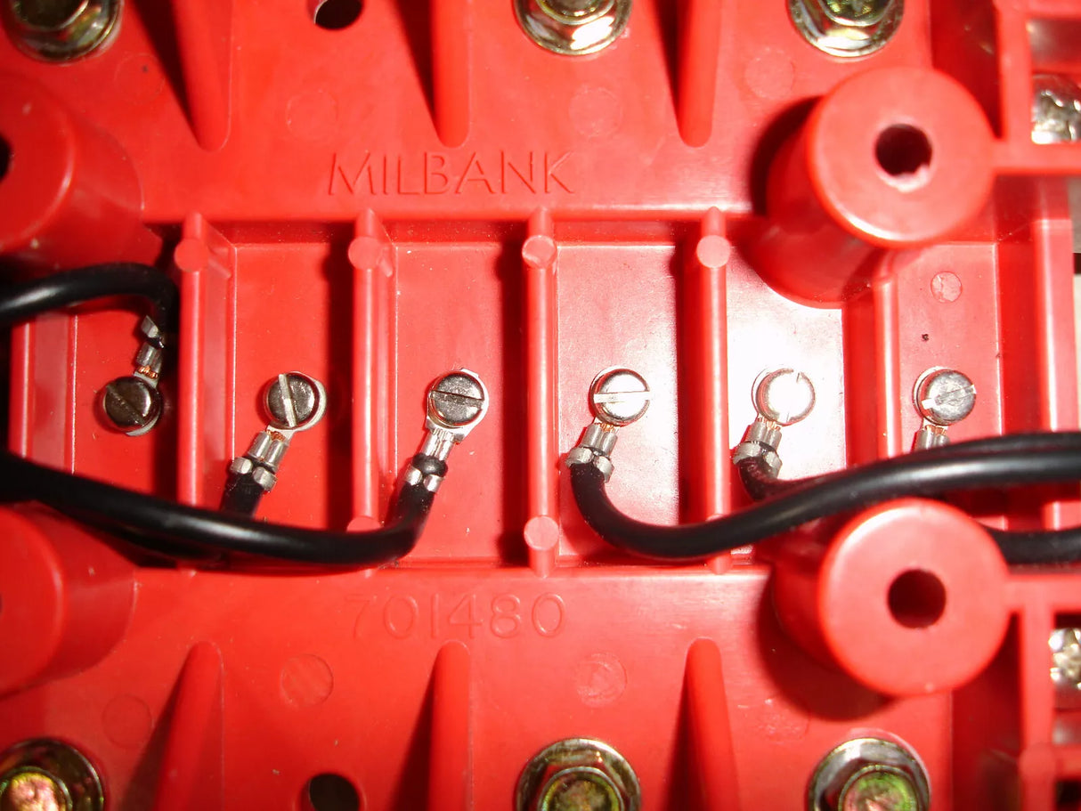 Milbank 13 Jaw Meter Socket Kit - 701480