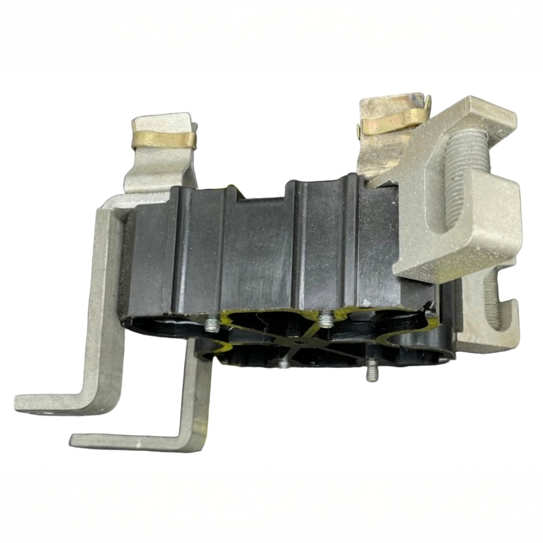 Obsolete Superior 125 Amp Meter Socket