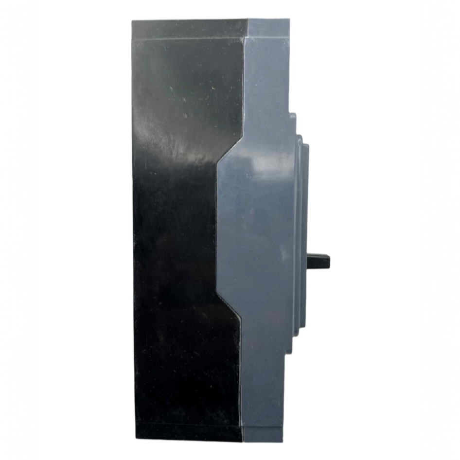 Siemens QR 150 Amp, Bolt-On Circuit Breaker