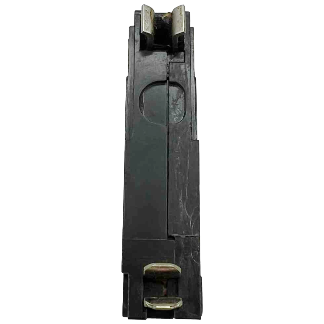 Square D 15 Amp Key Operator Circuit Breaker