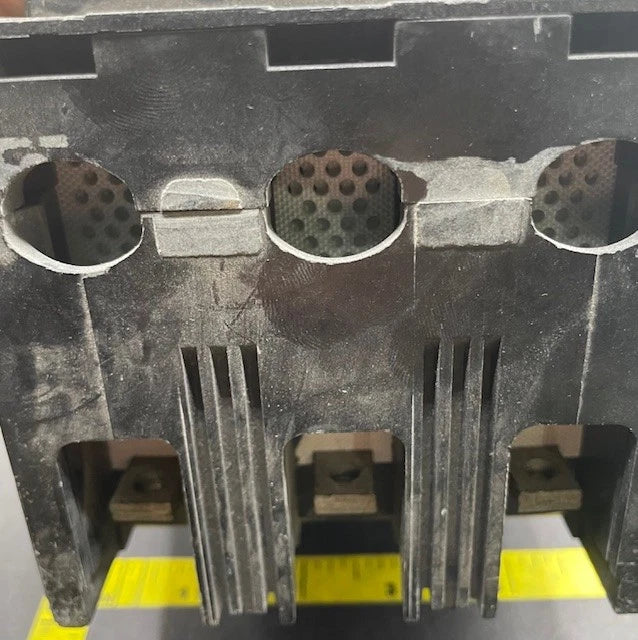 TEL136080WL, GE Circuit Breaker, 80 Amp, 3 Pole, 100KA at 240VAC
