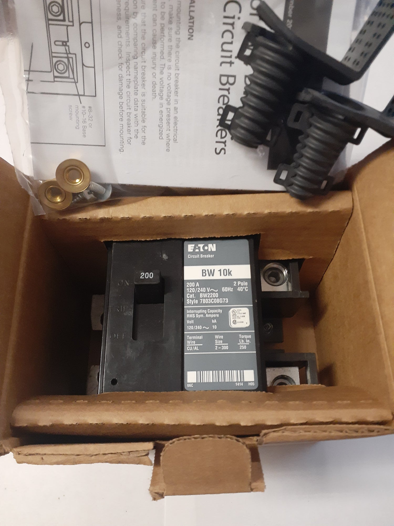 Eaton BW 2 Pole, 200 Amp Bolt-On Main Circuit Breaker